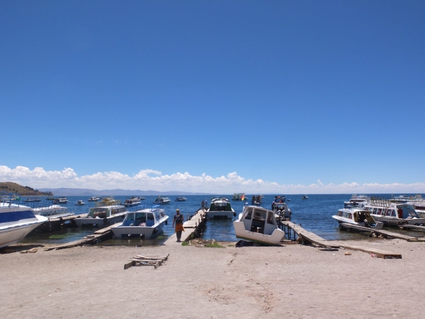티티카카 호수에 언제나 구름이 걸쳐있는 것은 우연이 아니다.