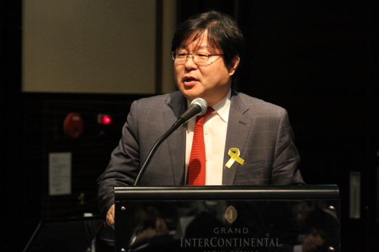 김수동 창조경제기획단장이 GWDC는 국가 어젠더로 설정되어야하는 사업이라고 말하고 있다.