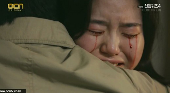  OCN <신의 퀴즈4> 첫 회 에피소드 '붉은 눈물'의 한 장면.