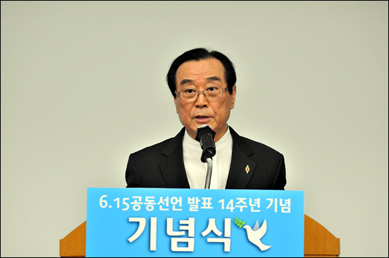 기념사에 나선  김용우 목사(6.15대전본부 상임대표) 