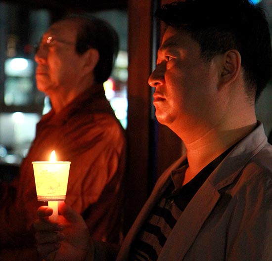 의왕시 동네촛불에 참여한 김치하 촌장