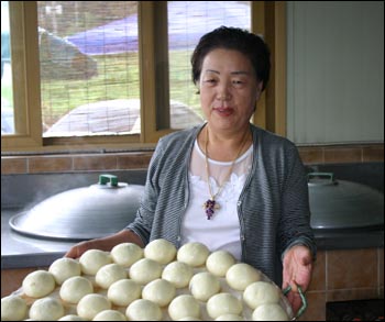 안흥찐빵마을을 개척한 심순녀 여사