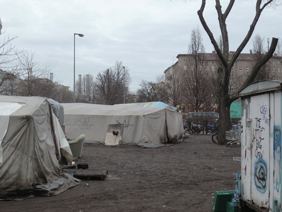 베를린 오라니엔 광장 난민 캠프.