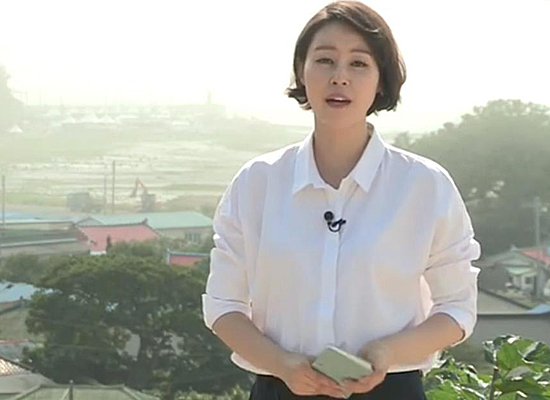 '세월호 골든타임, 국가는 없었다'에서 진행과 내레이션을 맡은 박혜진 전  MBC 아나운서.