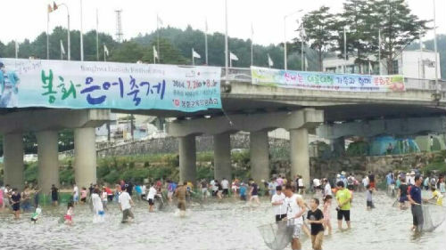 천엽을 해본적이 없는 어린이들에게 최고의 경험과 추억을 선사하는 축제다.