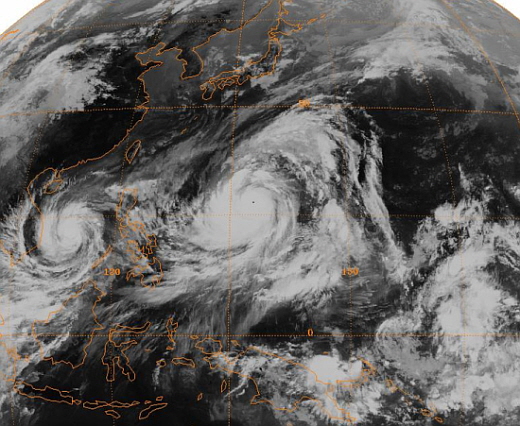 최성기 직전의 태풍 ‘팁’ 위성사진 <자료출처 홈페이지= http://ncdc.noaa.gov/gibbs/>