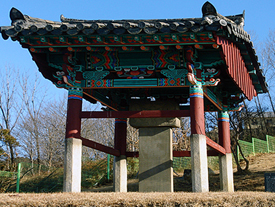 경상북도 칠곡군 왜관읍 석전리 <애국동산>에 있는 장진홍 의사비