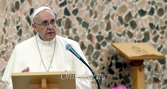 프란치스코 교황. 사진은 지난 2014년 8월 방한 당시 모습.