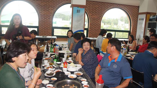 지리산 고원 흑돈 식당에서 황진이를 만났다. 