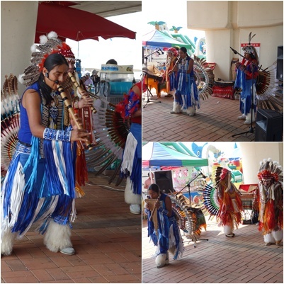      예산사과 축제에서 인디언춤과 악기를 연주합니다