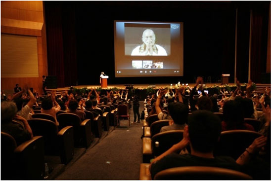 2013년 코엑스에서 열린 바가반 컨퍼런스 모습