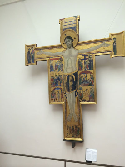 십자가에 못 박힌 예수의 얼굴이 평온하다(중세 작품)-우피치 미술관