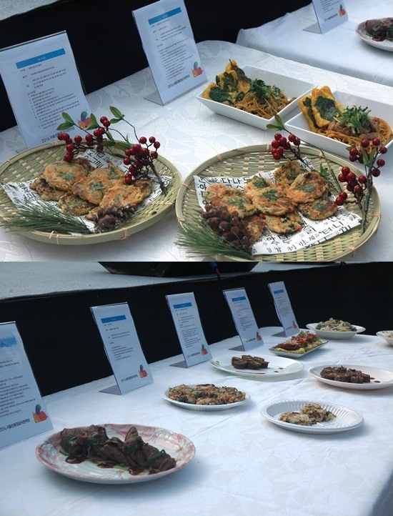 학생들이 요리경연대회에서 만든 음식이 진열돼 있다.