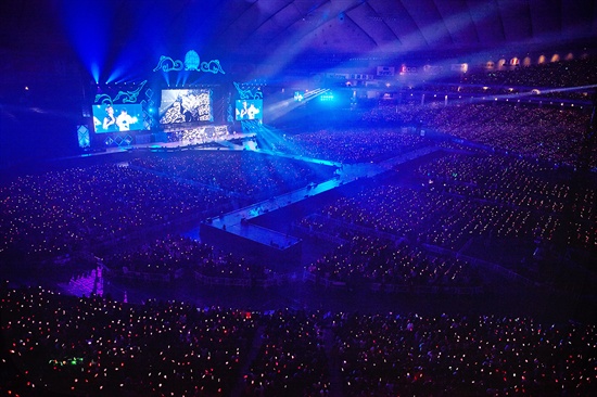  지난 18일과 19일 양일간 일본 도쿄돔에서 10만 관객과 호흡한 그룹 JYJ