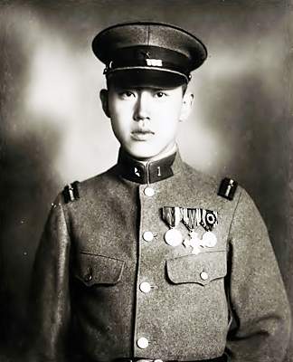 일본 육사시절(1933) 이우 왕자 모습, 

