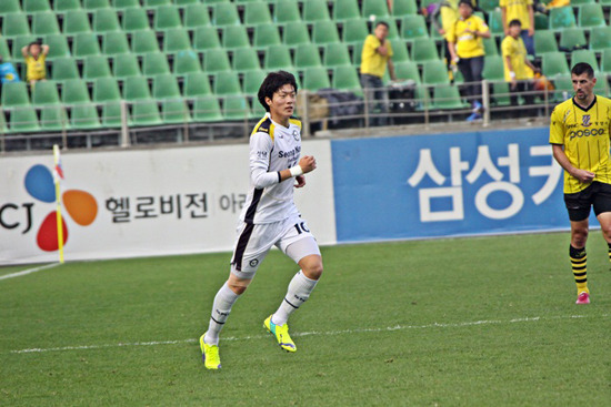 [인터뷰] 국가대표 성남FC '황의조' 황의조는 성남 출신으로 서정원 감독 이후에 국가대표로 선발됐다.