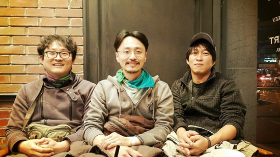 제주에서 처음으로 팟캐스트 영역을 일구고 있는 제주이민자 홍창욱, 박범준, 원성철(사진 왼쪽부터)씨.