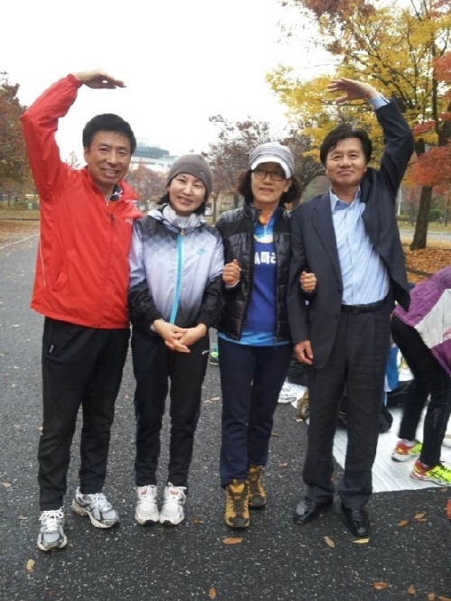 심학봉 국회의원은 초선임에도 불구하고 노후화된 구미국가산업단지를 새롭게 변모시켜 구미공단의 제2의 도약을 위해 구조고도화에 정치 생명을 걸고 있다.