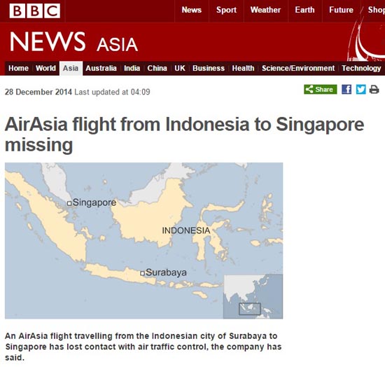 에어아시아 여객기 실종을 속보로 전하는 영국 BBC 뉴스 갈무리