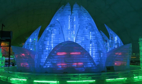 산천어축제의 또다른 볼거리인 얼음나라 투명광장
 
