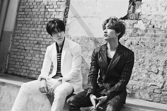  슈퍼주니어 D&E(동해 은혁)