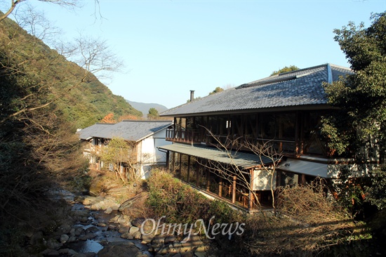  우레시노에 있는 료칸 시이바산소(稚葉山莊)