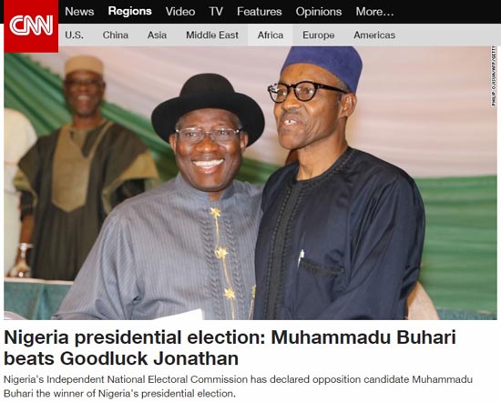 나이지리아 대통령 선거에서 야권 후보 무함마두 부하리(오른쪽)의 당선을 보도하는 CNN 뉴스 갈무리.