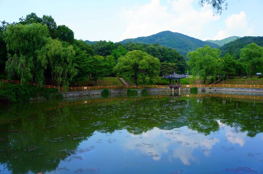 리각 미술관에서 5분 거리에 태조산 공원이 있다.