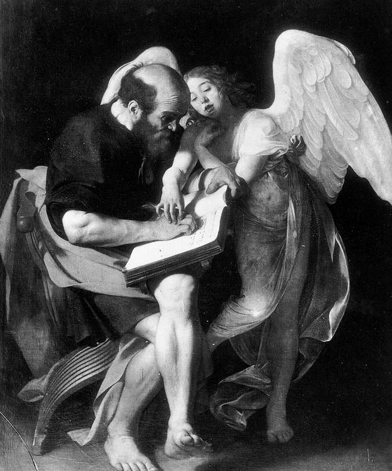 카라바조 '성 마태오와 천사' - 가톨릭 측으로부터 거절당한 원래의 그림인데 세계 2차 대전 때 발생한 화재로 소실되어 현재는 흑백사진으로만 남아 있습니다.