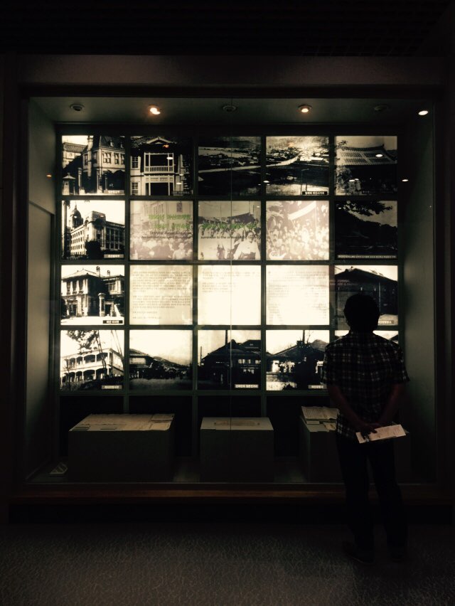 마산박물관은 3.15 마산 의거 당시 사진을 전시했다.