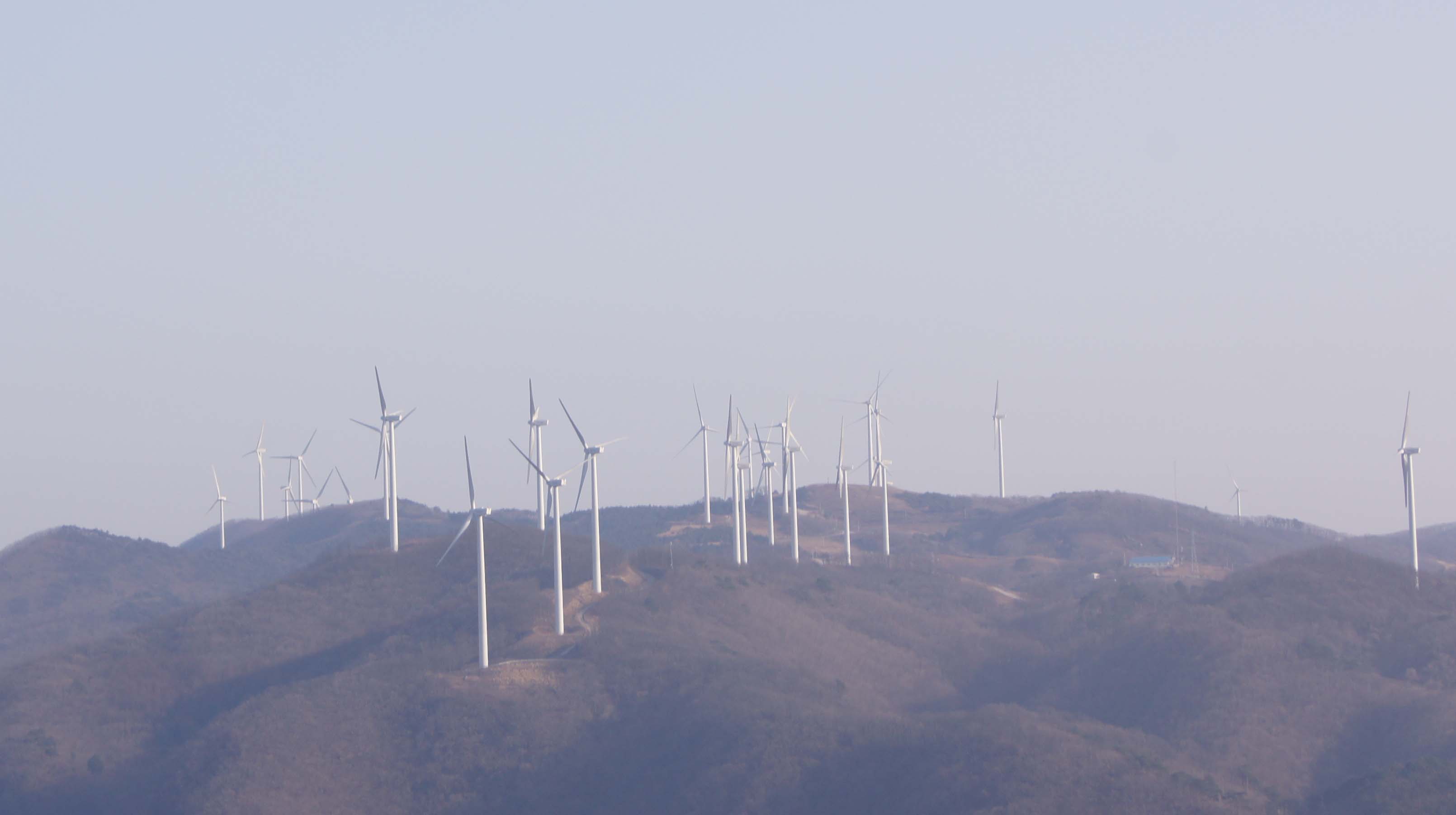 맹동산 영양풍력발전공사.