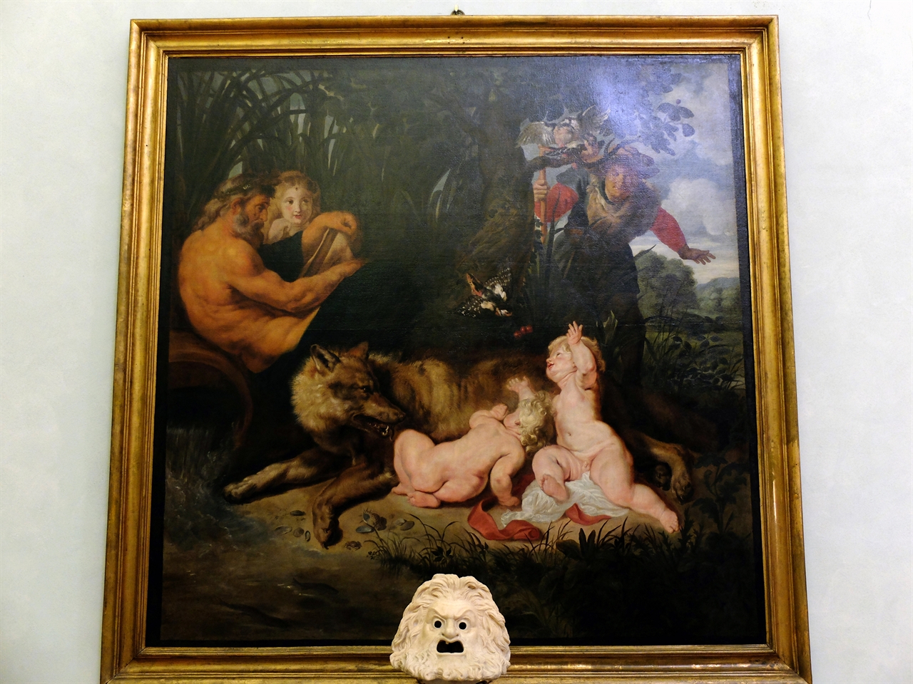 페트로 폴 루벤스 '로물루스와 레무스' 로마, 카피톨리니 박물관. 늑대의 젖을 먹고 있는 로물루스와 레무스를 오른쪽의 목동 파우스툴루스가 발견하는 장면입니다.