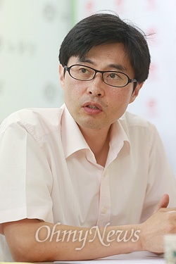 강상구 노동당 대변인