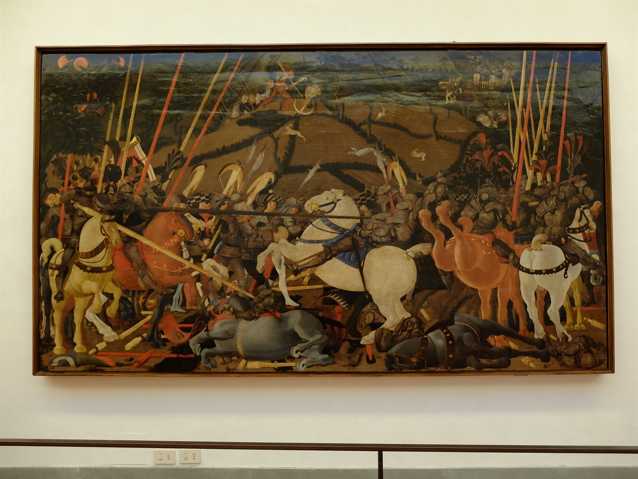 파울로 우첼로, '산 로마노의 전투' 중 '베르나르디노 디 치아르다가 창에 찔리다', 피렌체 우피치미술관. 피렌체와 시에나 사이의 전투를 묘사한 이 그림은 원근법의 대가 우첼로의 특징이 잘 드러나는 작품입니다.