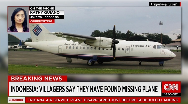 인도네시아 여객기 실종 사고를 보도하는 CNN 뉴스 갈무리.