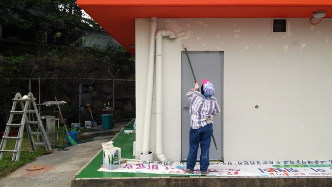 주현숙 씨는 경력 5년임에도 페인트 칠 하는 이 세계에선 일당 8만원 받는 초짜라고 합니다. 