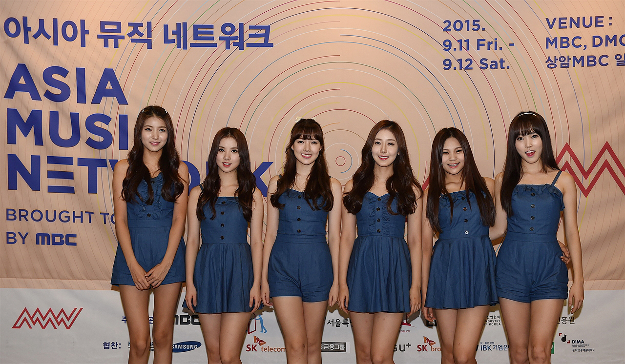  <2015 DMC 페스티벌> '아시아 뮤직 네트워크' 쇼케이스에 참여하는 그룹 여자친구.