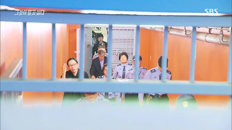 <그것이 알고 싶다> 1000회의 한 장면. 석방 중인 조현아의 모습. 