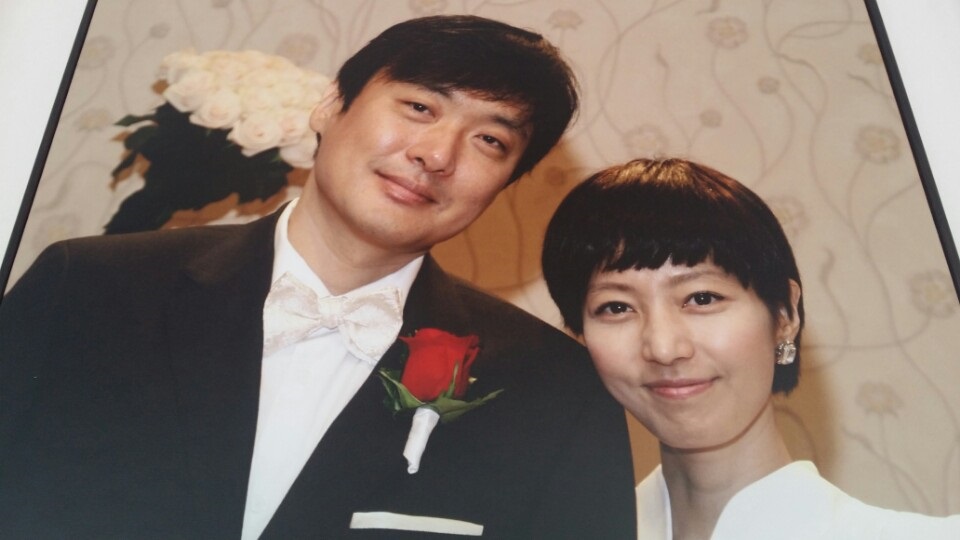 고 장진영씨와 김영균씨의 결혼식 사진. 