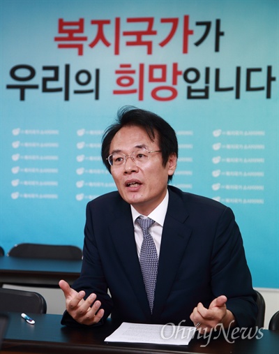  복지국가소사이어티 이상이 교수.