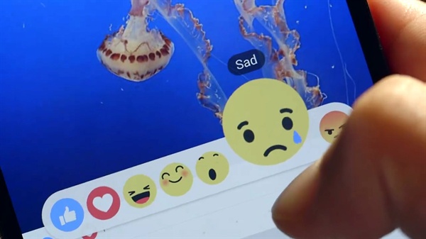 페이스북은 지난 8일(한국시간 9일) 스페인과 아일랜드에서 기존 '좋아요' 외에 '슬퍼요', '화나요' 등 '반응 이모지' 6개를 추가했다고 발표했다.