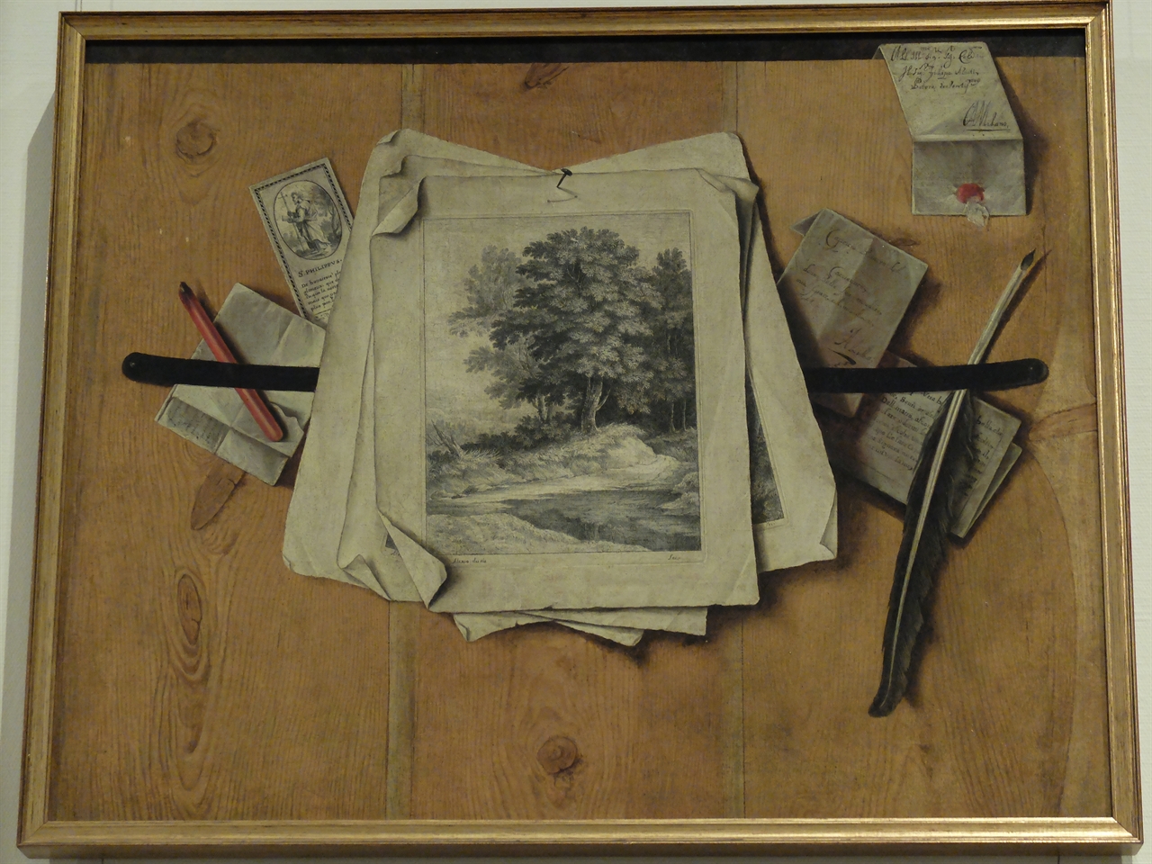 필리포 아비아티, '인쇄물 트롱프뢰유', 밀라노 스포르체스코 성. 실물과 같은 정도의 철저한 사실적 묘사를 바탕으로 한 ‘속임수 그림’, 트롱프뢰유입니다. 