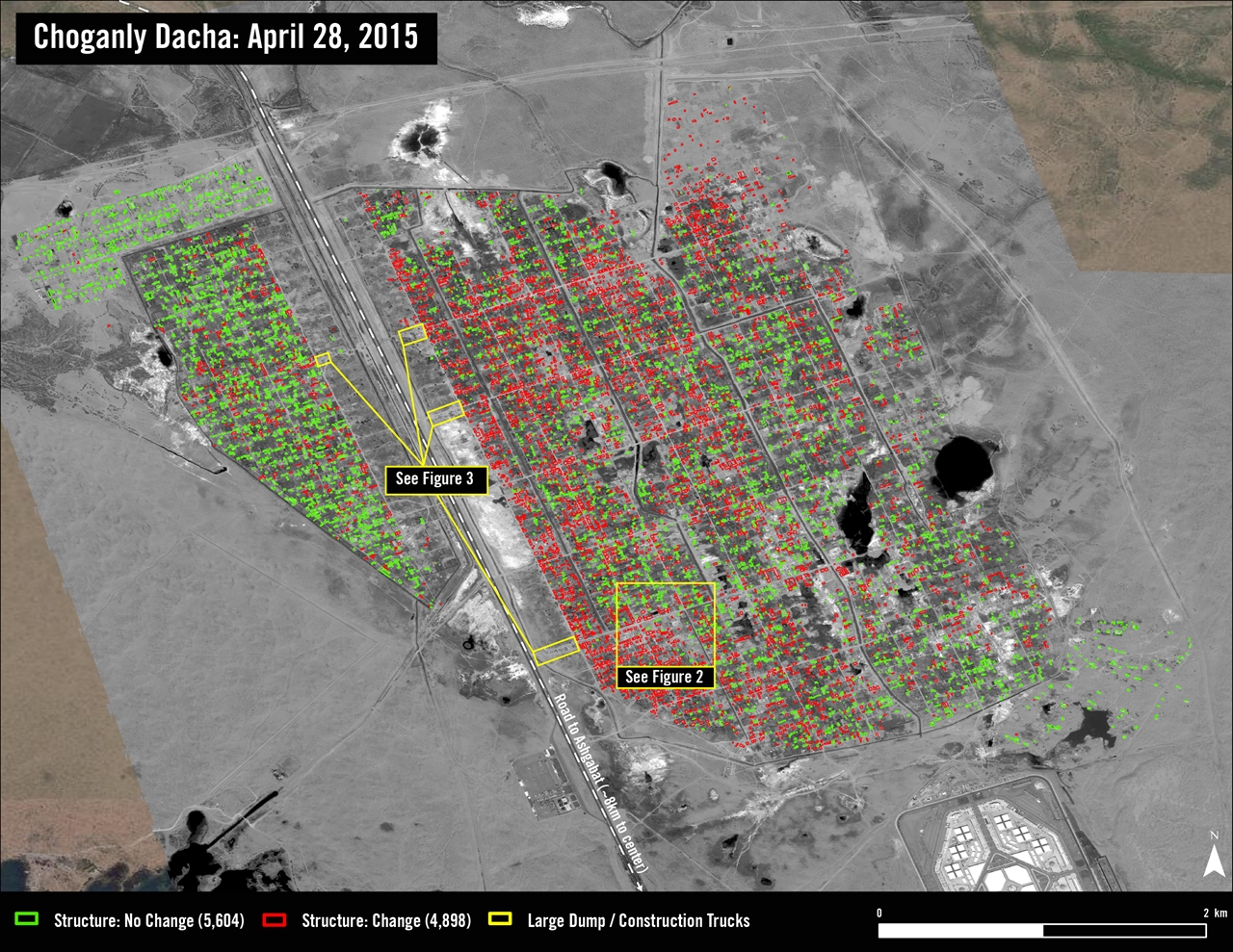 2015년 4월 28일 수도 아슈가바트 외곽의 초간리(Choganly) 지역을 촬영한 위성사진. 지난 2014년 3월 14일 사진과 비교해 변화가 감지되지 않은 곳은 초록색, 건물이 사라지는 등 변화를 보인 곳은 빨간색으로 표시했다 