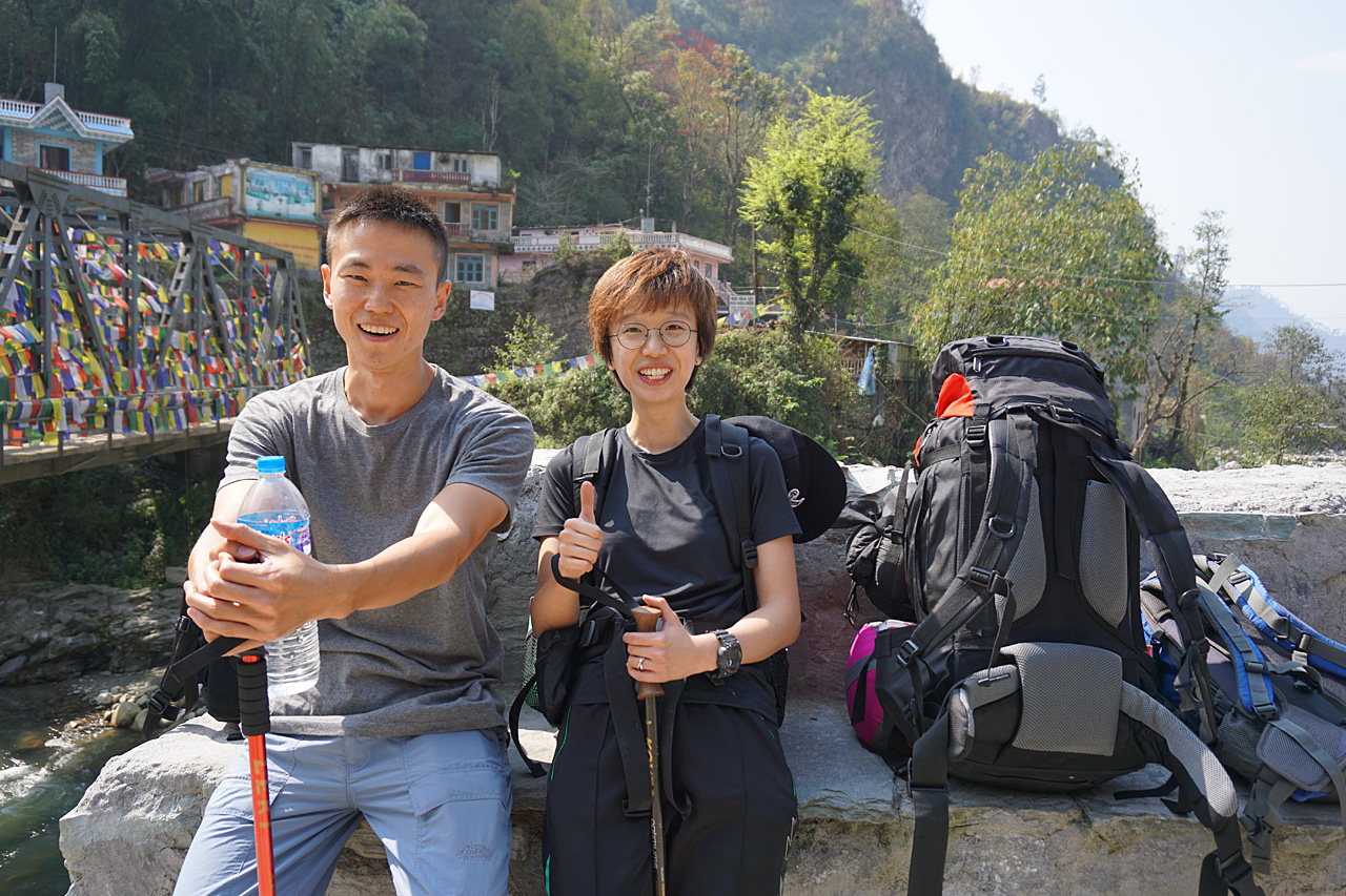  계단길이 시작되기 전만 해도 우린 이렇게 해맑았다.