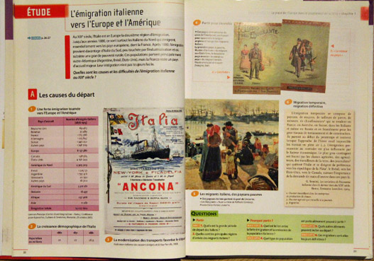 2010년 프랑스 고등학교 1학년의 역사 교과서 중 나덩 출판사의 것. 그림도 큼직하게 많이 배분되어 있다. 