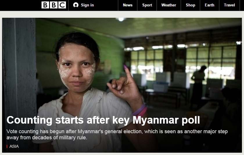 투표를 마친 의미로 보라색 인주가 묻은 새끼손가락을 보여주는 버마 총선 풍경을 소개하는 BBC 뉴스 갈무리.