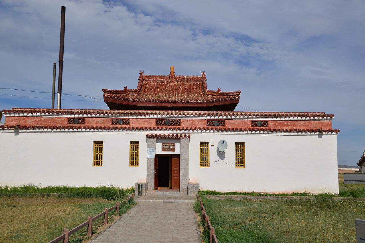 에르덴 조 사원의 불교 관련 유물을 전시한 박물관이다.