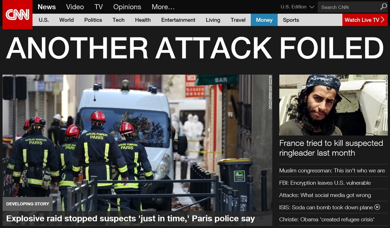 프랑스 경찰의 테러범 진압 작전을 보도하는 CNN 뉴스 갈무리.