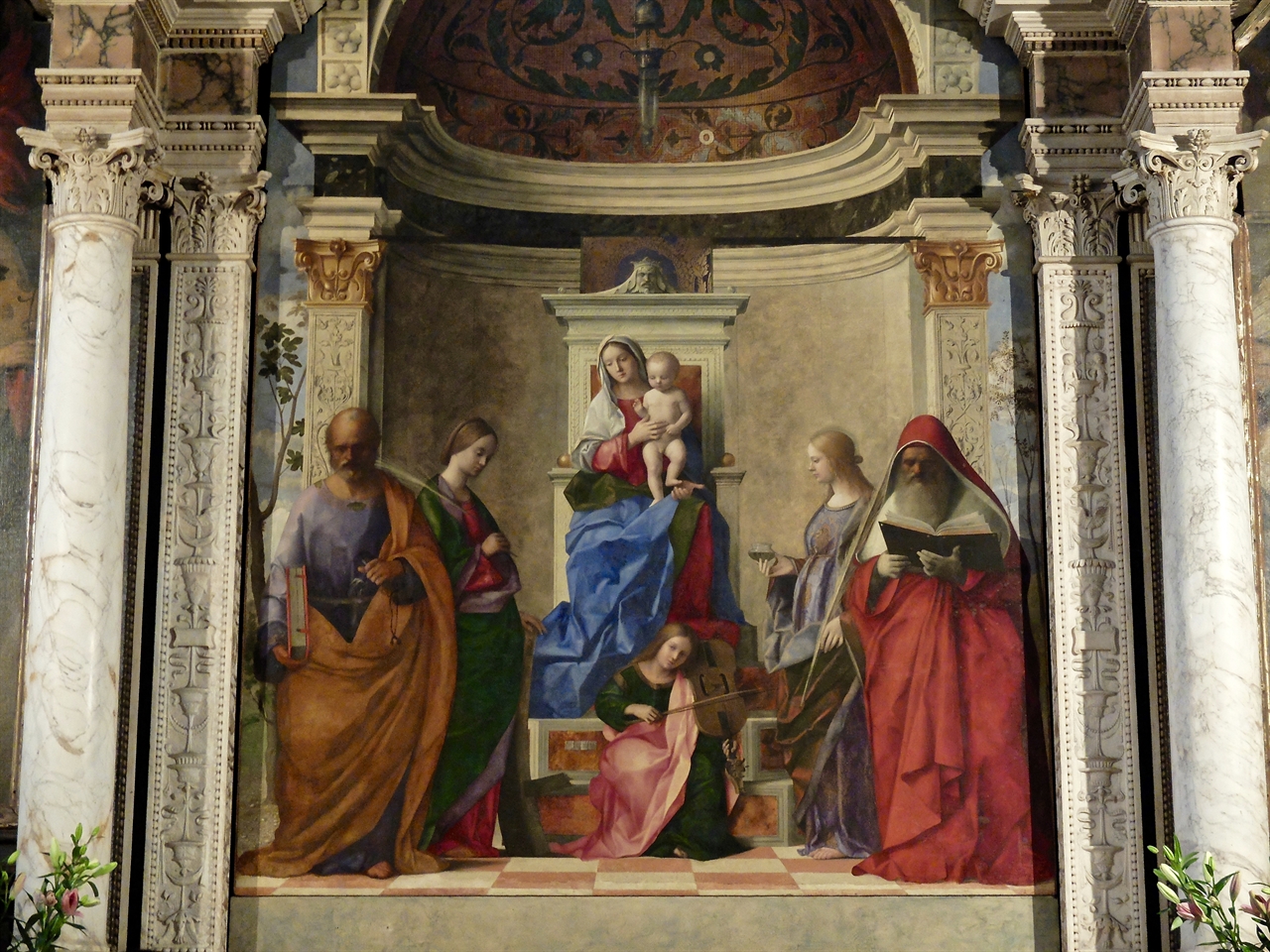조반니 벨리니, ‘성 모자와 성인들’, 베네치아 산 자카리아 성당. 노년의 조반니 벨리니는 이 그림에 그 스스로 시작했던 베네치아 화파의 여러 양식들을 통합하여 보여줍니다. 
