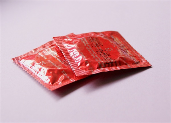 콘돔